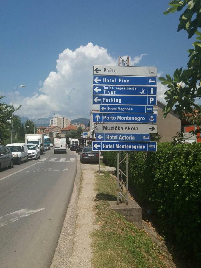 Mona&Mike Apartments Tivat Kültér fotó