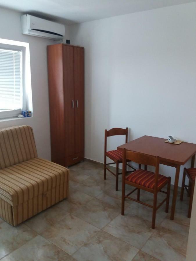 Mona&Mike Apartments Tivat Kültér fotó