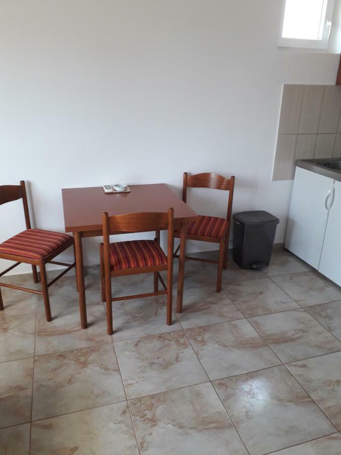 Mona&Mike Apartments Tivat Kültér fotó